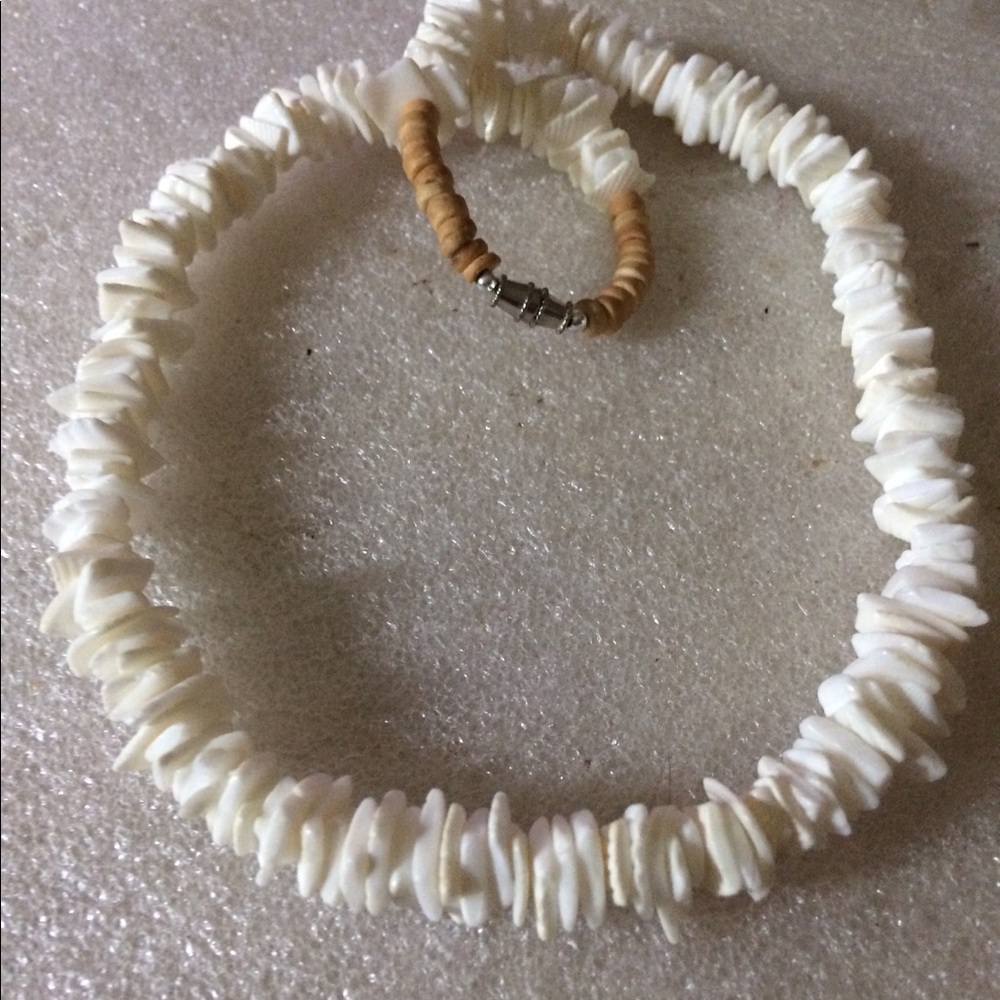 Vintage shell necklace